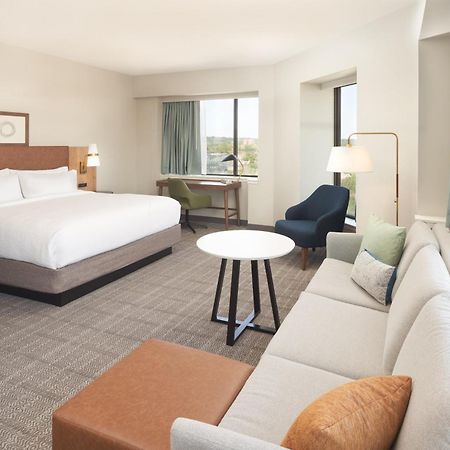 Staybridge Suites Wilmington Downtown By Ihg Bagian luar foto