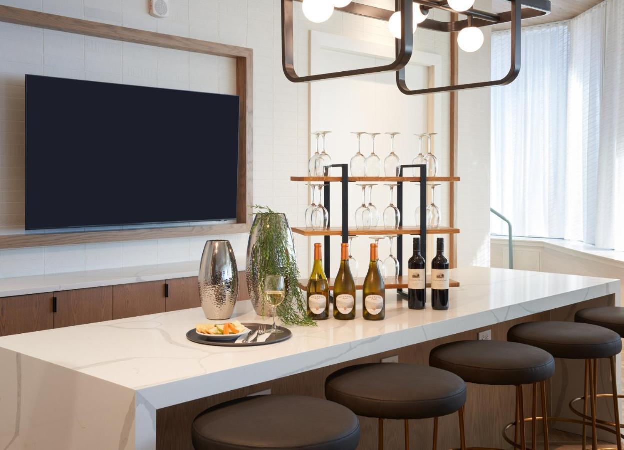 Staybridge Suites Wilmington Downtown By Ihg Bagian luar foto