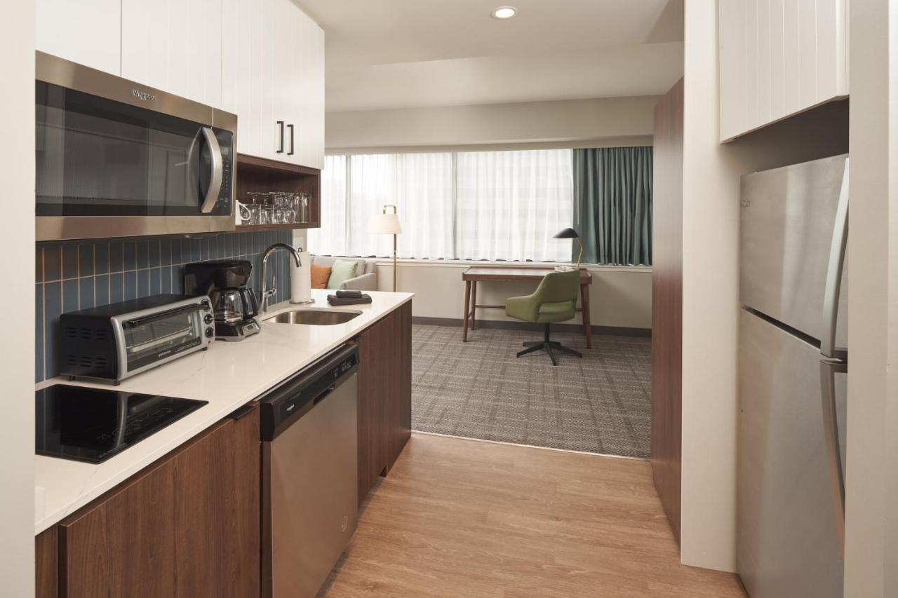 Staybridge Suites Wilmington Downtown By Ihg Bagian luar foto