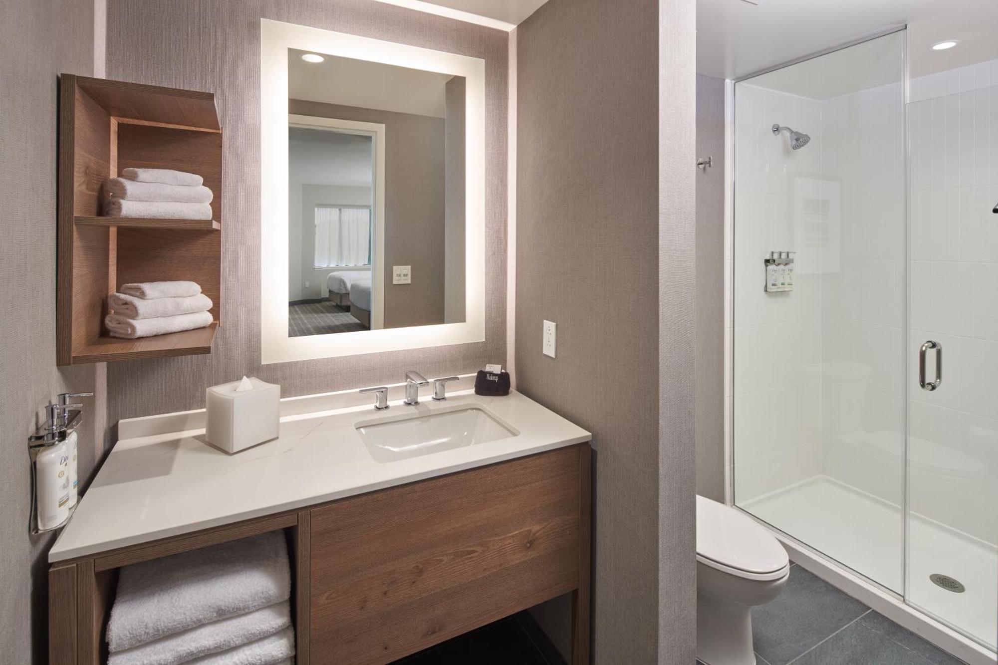 Staybridge Suites Wilmington Downtown By Ihg Bagian luar foto