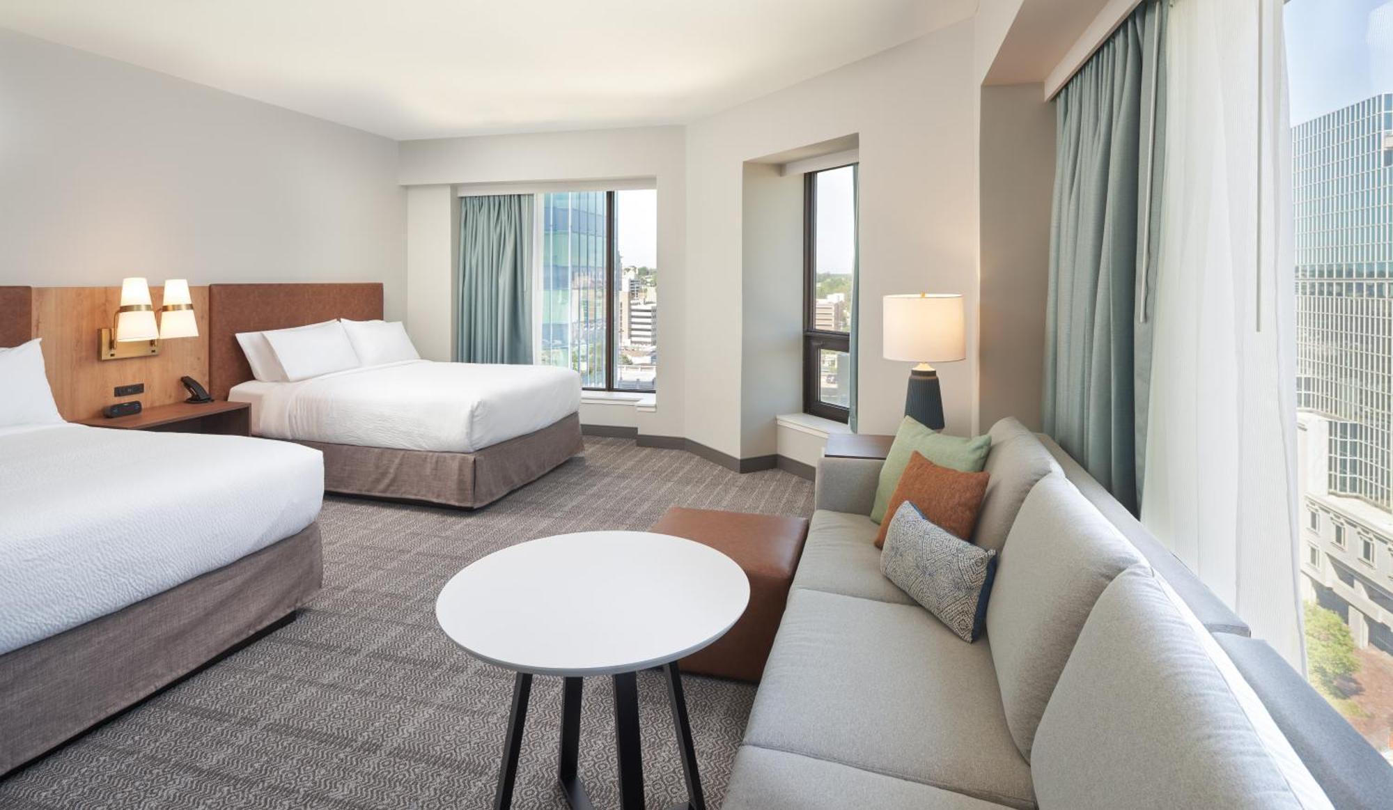 Staybridge Suites Wilmington Downtown By Ihg Bagian luar foto